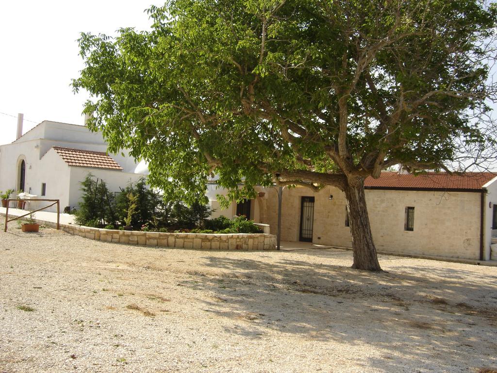 Trulli Sarmenzanello Apartment Noci Room photo